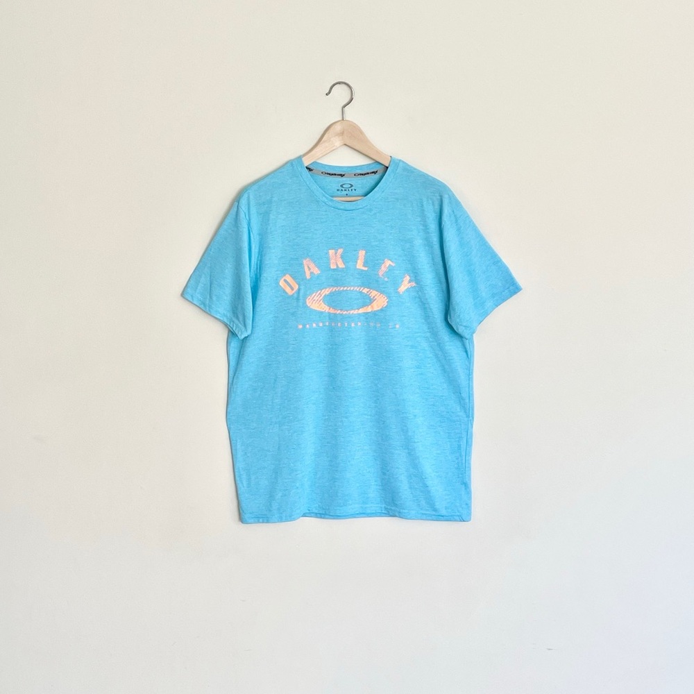 Oakley Hydrolix Logo Graphic Light Blue Neon Orange T Shirt Men’s Large Regular